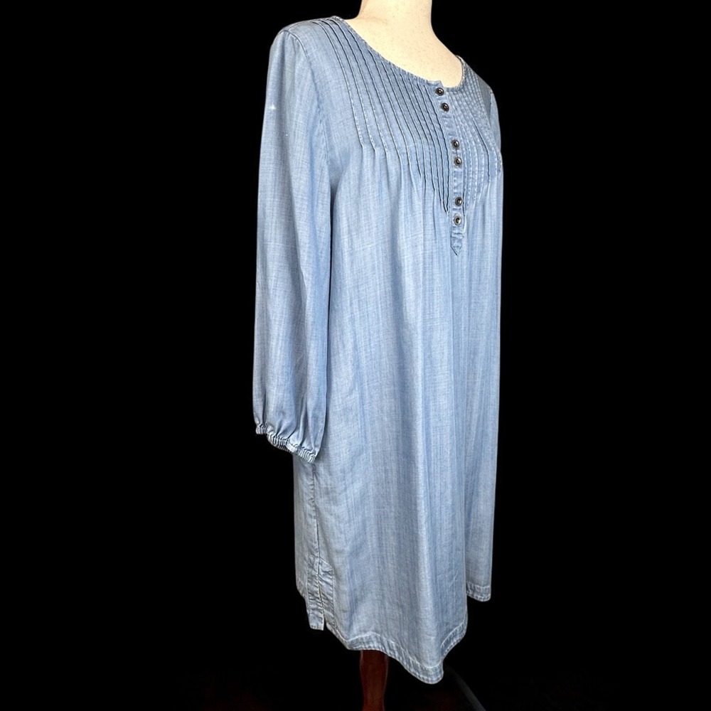 Tommy Bahama Blue Chambray Shirt Dress Coastal Grandma Weekend Size Medium - Picture 3 of 16